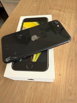 Apple iPhone SE (2020) 64GB - 2