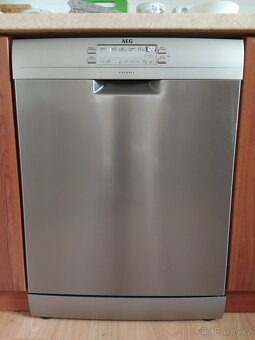 Nerezová myčka nádobí 60cm AEG FFB53610ZM - 2