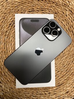 iPhone 15 Pro Max 256GB - 2
