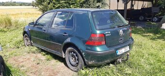 Volkswagen Golf IV 1.9tdi 66kW - 2