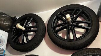 Kola R19 a zimní pneu s tpms ventilky BMW po i3 - 2