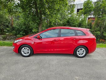 Hyundai i30 Combi 1.6 88 kw - 2