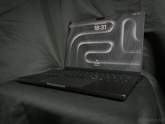 MacBook Pro M3 14”, 18GB, 1TB - 2