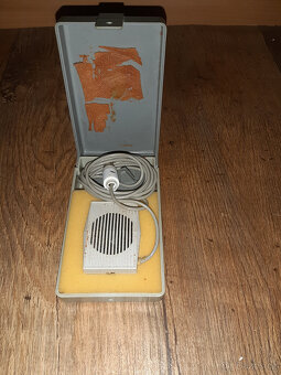 Prodám retro mikrofon TESLA mikrofon AMD 108 - 2