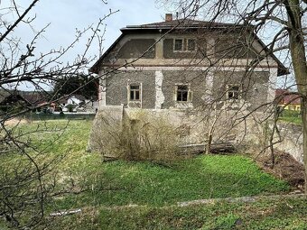 Prodej rodinného domu 4+1 207 m2 na pozemku 568 m2 Havlíčkův - 2