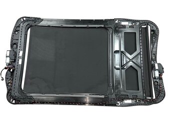 Panoramatické střešní okno 8K9877049A Audi A4 B8 8K alllroad - 2