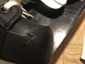 Detske ledni brusle vel.34 - 2