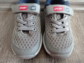 Botasky vel 26, téměř nové - 2