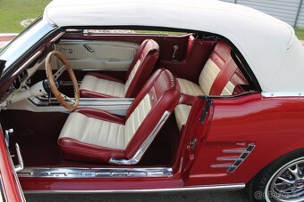 Ford mustang 1966 convertible - 2