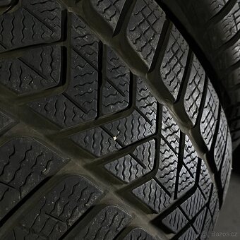 Zimní pneu 225/50 R17 98V Pirelli 6,5mm - 2