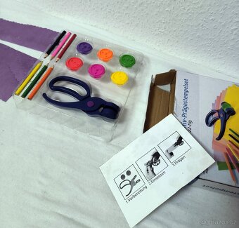 Tvořítka 22dílů - embosování papíru - 2