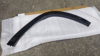 Mercedes GLS X167 2019 - Lavy predny lem blatnik - 2