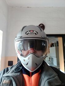 Helma na moto - 2