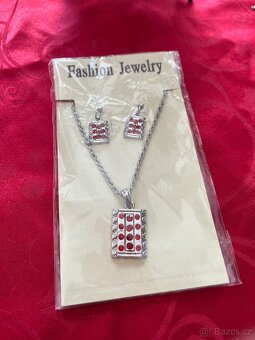 Retro bižuterie - 2