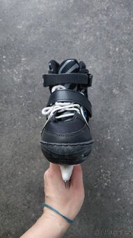 Lední brusle 30-33 - 2