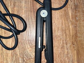 Žehlička na vlasy Rowenta supremium ionic - 2