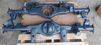 Obal zadní nápravy na LC 90/95 - 2