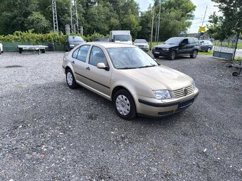 VW Bora 1.6i 77kw r.v. 2003 - 2