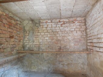 Cihly pálené ze stavby za odvoz. - 2