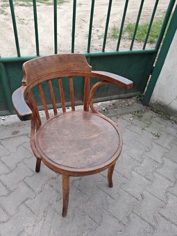 Starožitná židle s opěrkami - 2
