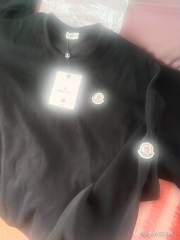 2 Mikiny Moncler - 2