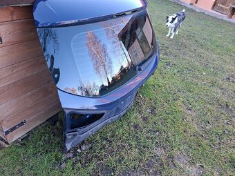 Mondeo kufrové dveře 2011 - 2