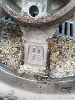 ALU kola Dezent 5x112 R17 - 2