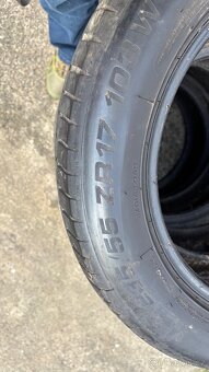 Letní pneu 235/55  R17 - 2