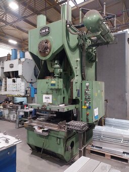 PRODÁME Excentrický lis IWK PEKRDS 250 - 2