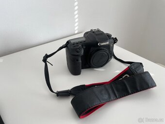 Canon eos 7D Mark II - 2