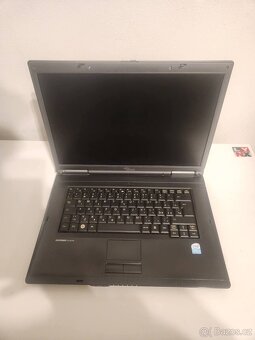Fujitsu Siemens ESPRIMO Mobile V5535 - 2