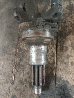 KARDAN A HRIDEL T 815 - 2