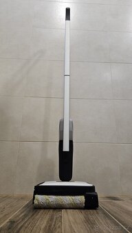 Podlahová myčka Karcher - 2