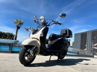 Skútr Znen 125 - 2