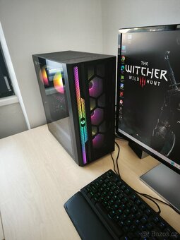 Herní 8-jádro Ryzen 7-2700X/32GB RAM/ RX5600XT/SSD 1TB/W11 - 2