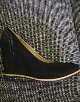 Dámské boty na klínku - 2