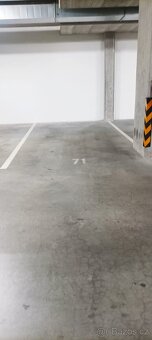 Pronájem parkovacího stání (13 m2) - Plzeň, ulice Rybářská - 2