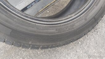 Michelin Agilis 215/60 R17C - 2
