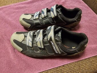 MTB tretry Specialized vel. 45 - 2
