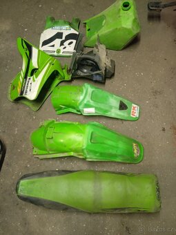 Kawasaki KX - plasty, nádrž,sedlo,atd. - 2
