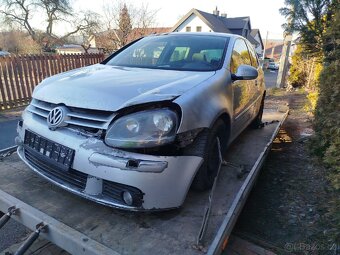 Vw golf 5 1.6FSI - 2