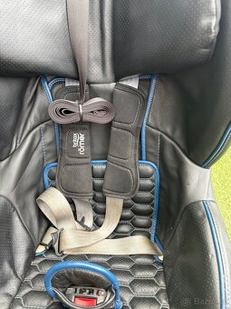 Autosedačka Britax do 22kg + 2x clona do auta - 2