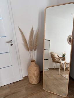 Vaza Kefebona Ikea s dekoraci - 2