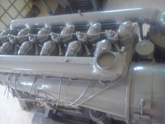 Motor Praga V3S po GO - 2
