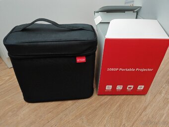 Projektor Etoe e3 pro - 2