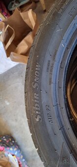 Zimní pneu 205/50 R17 93H XL - 2