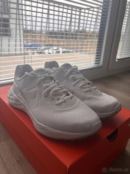 Nike Revolution 6 white - 2