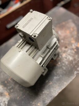Elektromotor Siemens - 2