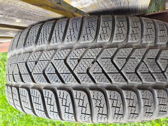 Zimní sada Škoda Scala 205/55 R17 93V - 2