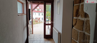 Půdní prostor k vybudování ubytování/bytu - 2